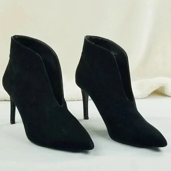 Zara Size 40 (US 9.5-10) Women's Black Suede Pointed Toe V Slip On Ankle Booties - Picture 10 of 12